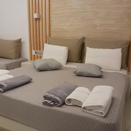 アパート Akrogiali