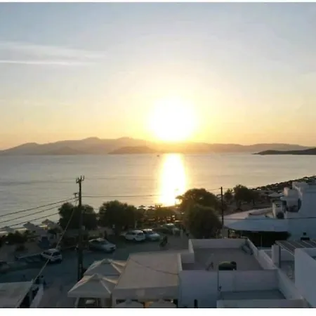 アパート Akrogiali