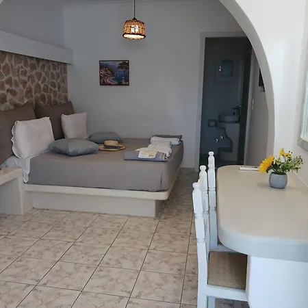 Akrogiali Apartment